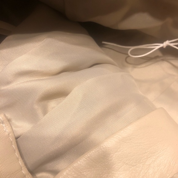 VINTAGE LEATHER!!!  NEW WITH TAGS!!! - Picture 6 of 7